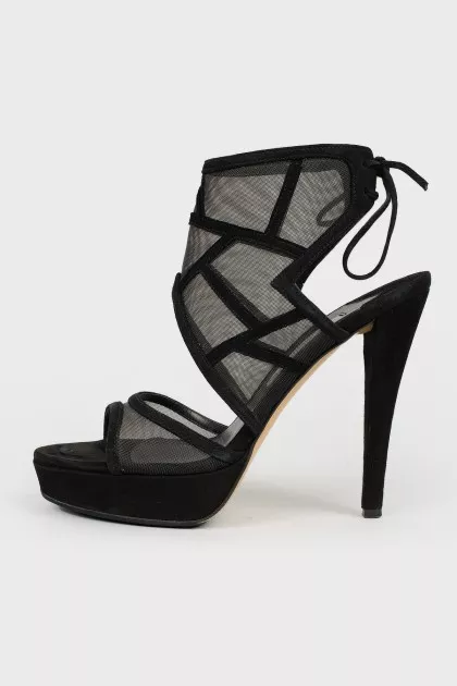 High sandals with a net