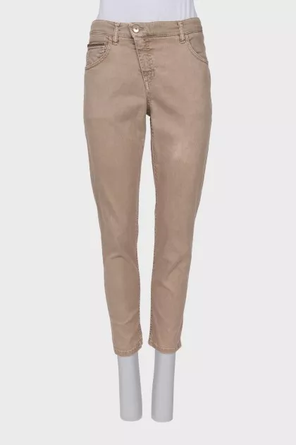 Slim fit mid rise denim