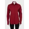 Fitted red shirt