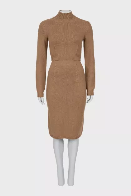 Cashmere skirt suit