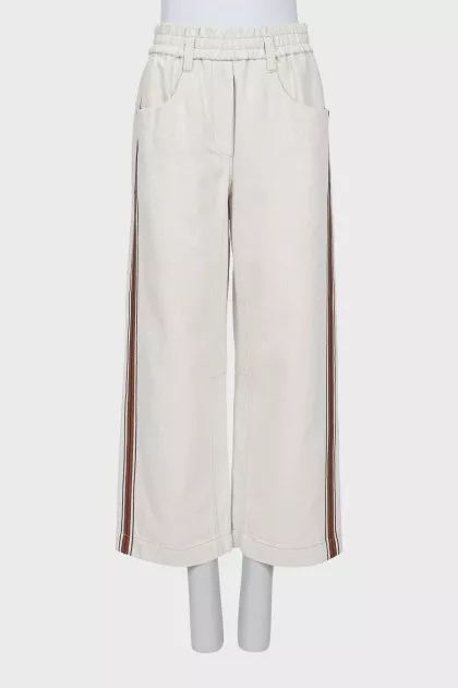Cropped trousers with contrasting stripes