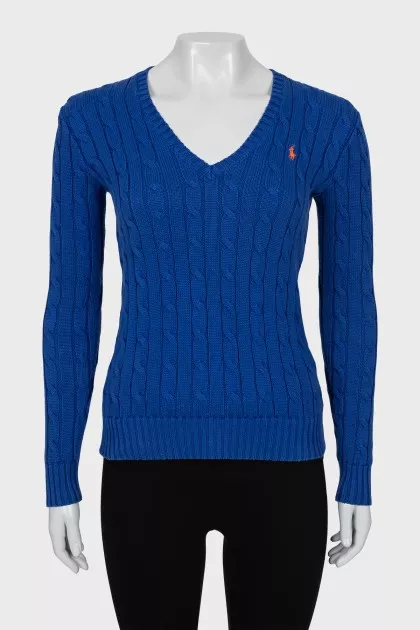Knitted pullover in blue