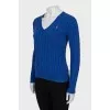 Knitted pullover in blue