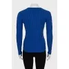Knitted pullover in blue