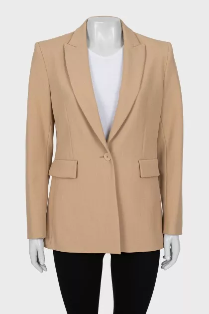 Fitted jacket with tag