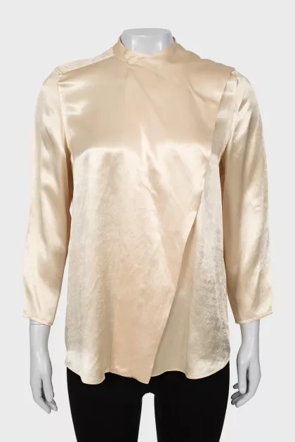 Straight blouse in golden color