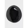 Gray beret with tag