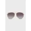 Aviator sunglasses with thin frames