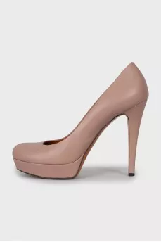 Pink leather shoes