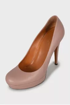 Pink leather shoes