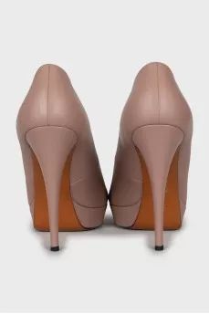 Pink leather shoes