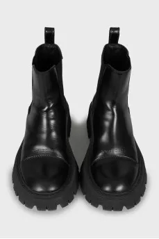 Chunky embossed boots