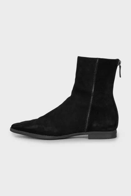 Suede boots with back closure