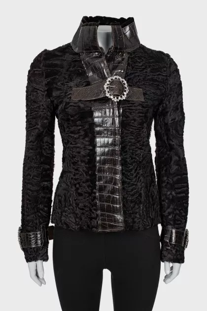 Fitted sheepskin coat decorated with rhinestones