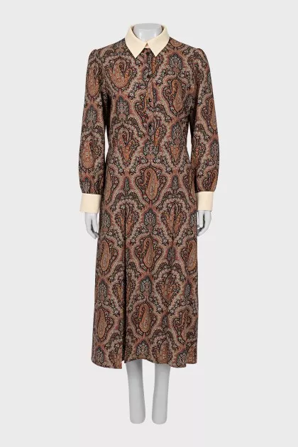 Fitted dress in paisley print