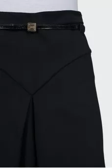Fitted skirt with belt