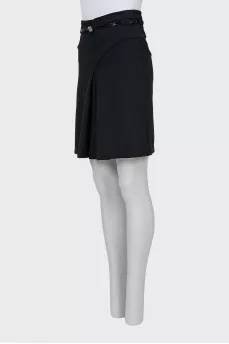 Fitted skirt with belt