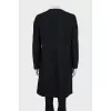 Straight coat decorated with a bow