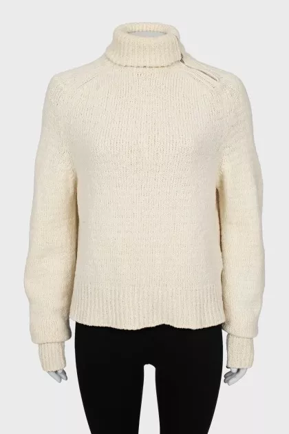 Knitted sweater with zipper
