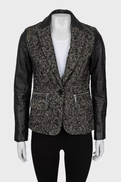 Fitted jacket in tweed and leather