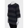 Two-tone sweater with 3/4 sleeves