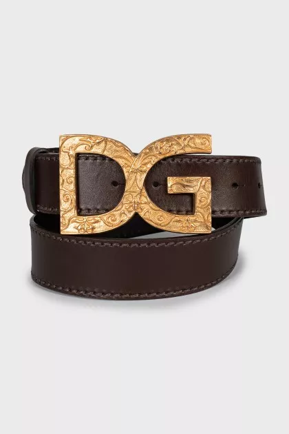 Leather belt with accent buckle