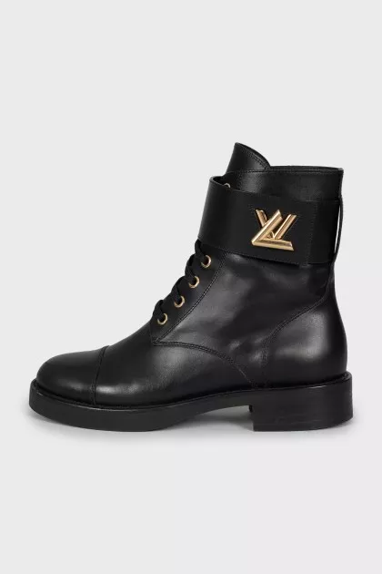 Leather boots Wonderland