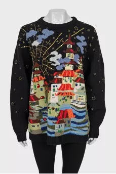 Oversized sweater with embroidery and sequins