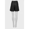 Black shorts with lining