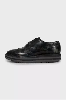 Men's shoes in military print