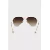 Aviator sunglasses with thin frame