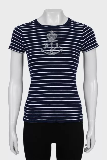 T-shirt with bead embroidery