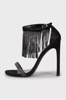 Leather sandals with crystals