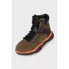 Suede boots with rubber inserts
