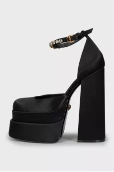 Черные туфли Medusa Aevitas 