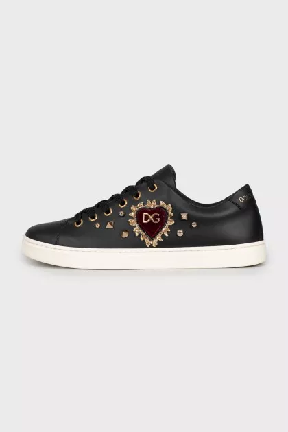 Leather sneakers with gold logo