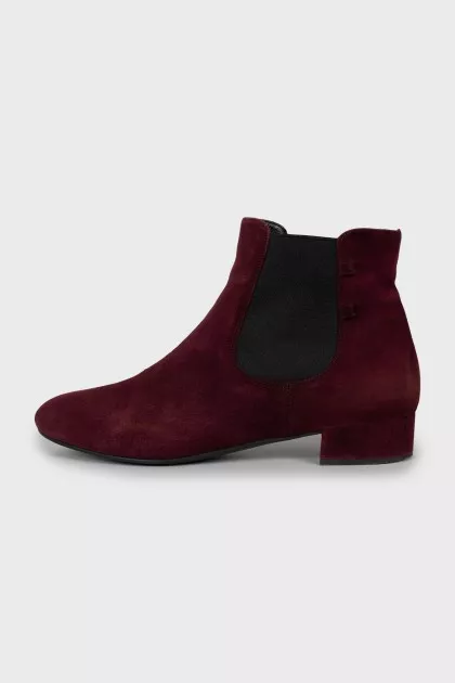 Low heel suede ankle boots