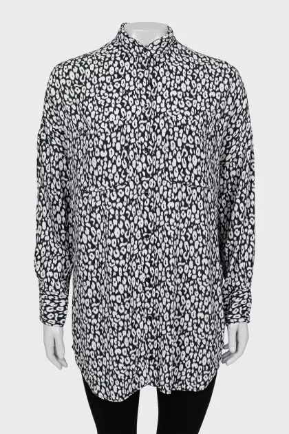 Black and white straight cut blouse