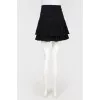 Crying skirt at a high waist