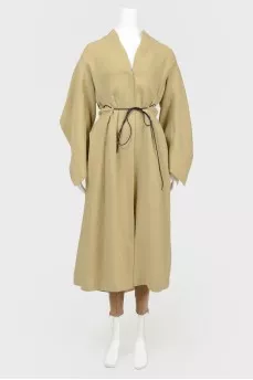 Linen cloak under the belt