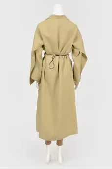 Linen cloak under the belt