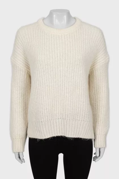 Knitted sweater in white