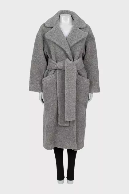 Fitted wool fur coat