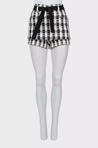 Shorts-skirt with pockets