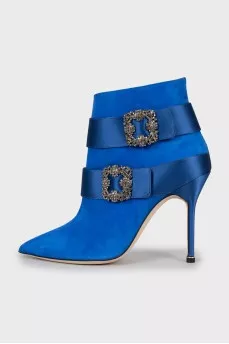 Hangisi suede ankle boots