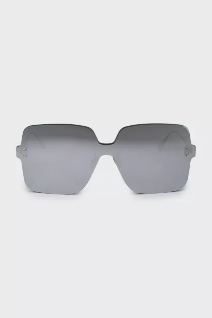 Sunglasses with mirror effect