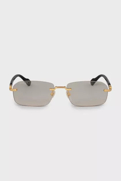 Glasses with thin frame