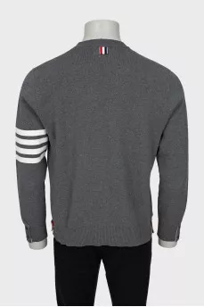 Men's jumper with stripes on the sleeve