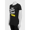 Black fitted t-shirt