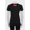 Black fitted t-shirt